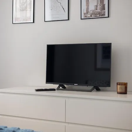 Royal Wilanow 2-bedroom Apartment